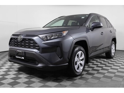 used 2020 Toyota RAV4 car, priced at $31,998