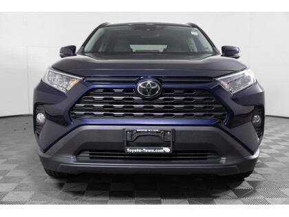 used 2020 Toyota RAV4 car, priced at $31,998