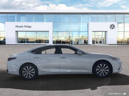 used 2019 Lexus ES car, priced at $38,598