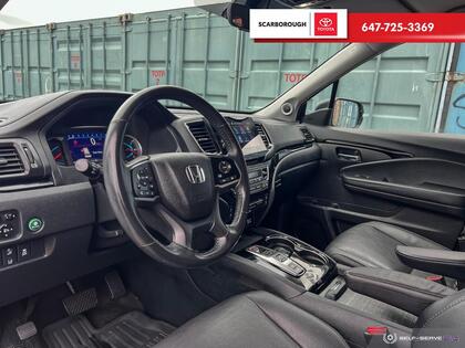 used 2022 Honda Pilot car, priced at $39,995