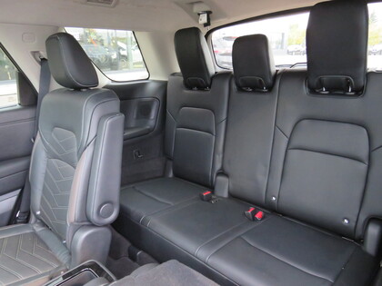 used 2022 Nissan Pathfinder car, priced at $45,995