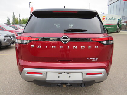 used 2022 Nissan Pathfinder car, priced at $47,998