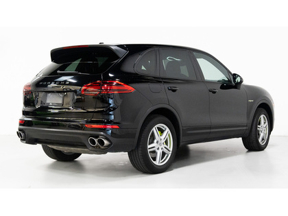 used 2017 Porsche Cayenne car, priced at $37,910