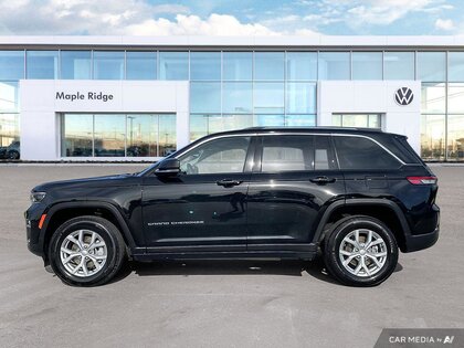 used 2023 Jeep Grand Cherokee car, priced at $43,301