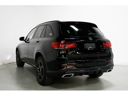 used 2021 Mercedes-Benz GLC car, priced at $39,910