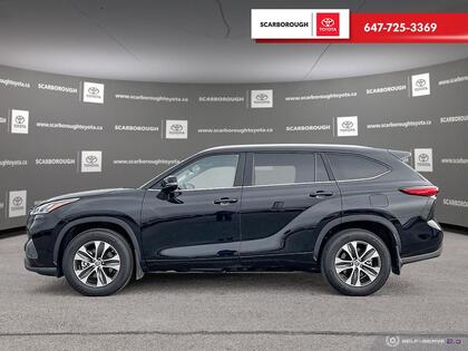 used 2023 Toyota Highlander car, priced at $49,990