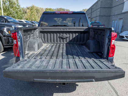 used 2022 Chevrolet Silverado 1500 car, priced at $39,510