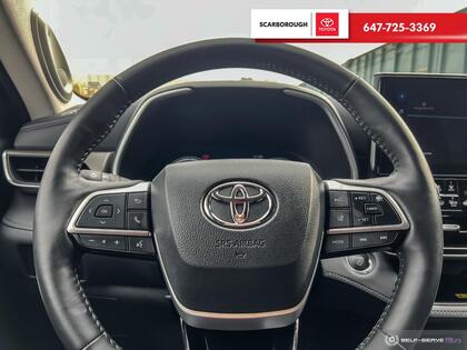 used 2023 Toyota Highlander car, priced at $59,995