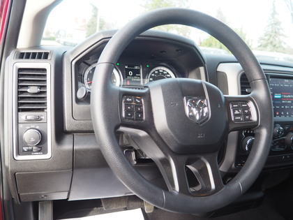 used 2021 Ram 1500 Classic car, priced at $33,900