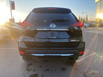 used 2020 Nissan Rogue car, priced at $22,995