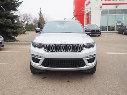 used 2022 Jeep Grand Cherokee car, priced at $57,900