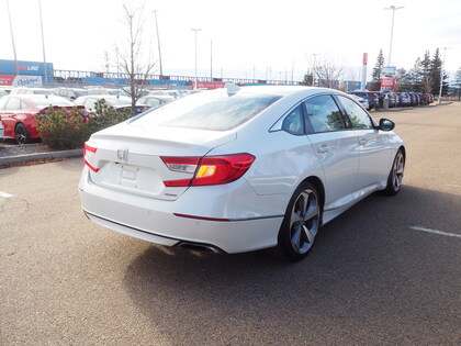 used 2018 Honda Accord Sedan car, priced at $23,900