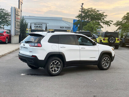 used 2022 Jeep Cherokee car, priced at $28,980