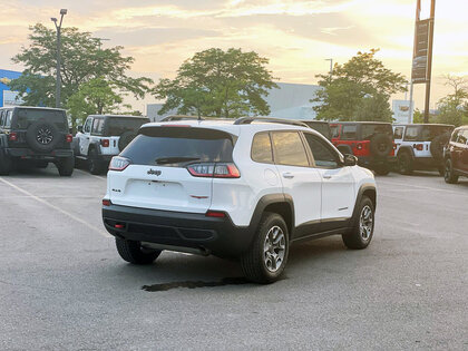 used 2022 Jeep Cherokee car, priced at $28,980