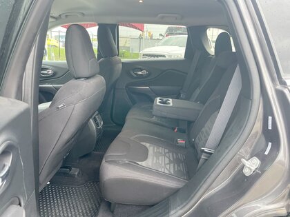 used 2019 Jeep Cherokee car, priced at $19,993