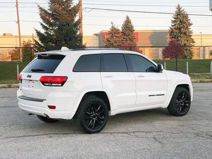 used 2020 Jeep Grand Cherokee car, priced at $28,703