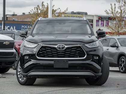 used 2023 Toyota Highlander car, priced at $48,910