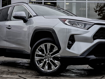 used 2021 Toyota RAV4 car, priced at $37,888