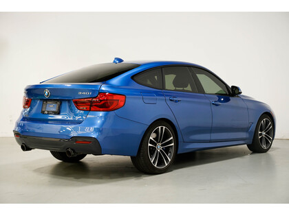 used 2018 BMW 3-Series car, priced at $33,910