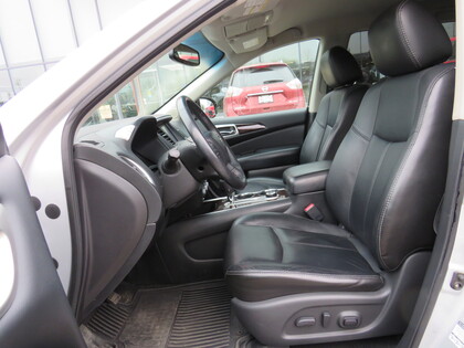 used 2014 Nissan Pathfinder car, priced at $15,998