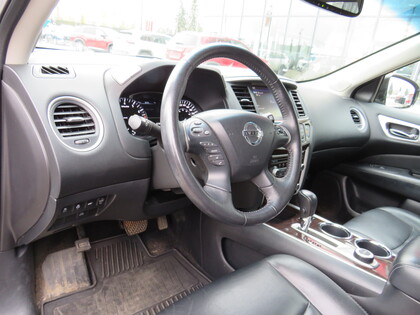 used 2014 Nissan Pathfinder car, priced at $15,998