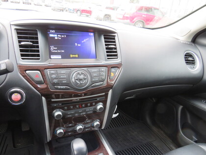 used 2014 Nissan Pathfinder car, priced at $15,998