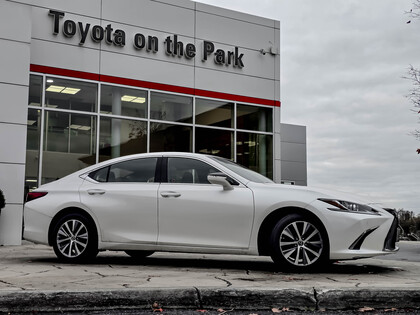 used 2021 Lexus ES 250 car, priced at $35,788