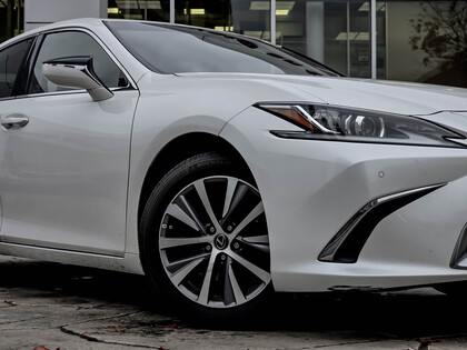 used 2021 Lexus ES 250 car, priced at $35,788