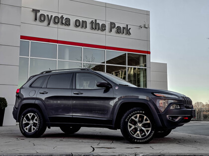 used 2015 Jeep Cherokee car, priced at $16,995