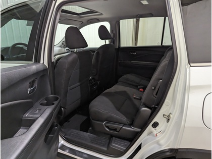 used 2020 Honda Pilot car, priced at $37,998