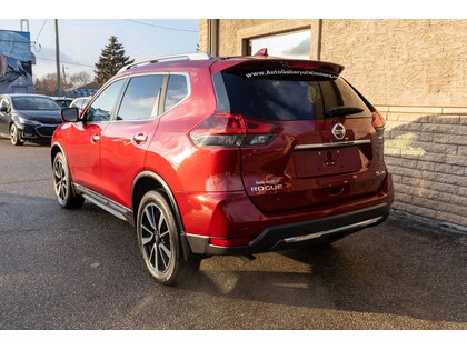 used 2019 Nissan Rogue car, priced at $26,997