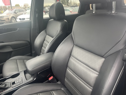 used 2019 Kia Sorento car, priced at $29,950