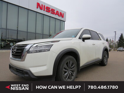 used 2022 Nissan Pathfinder car, priced at $42,998