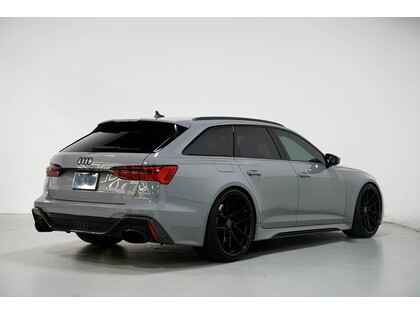 used 2021 Audi RS 6 Avant car, priced at $112,910