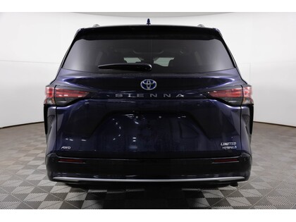 used 2024 Toyota Sienna car, priced at $77,998