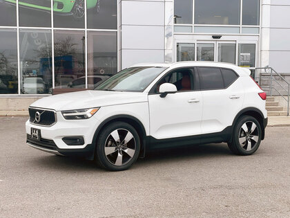 used 2020 Volvo XC40 car, priced at $28,275