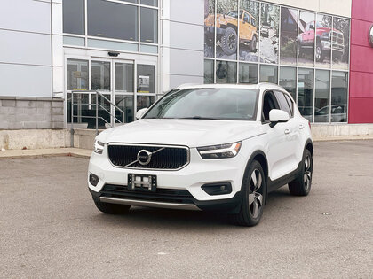 used 2020 Volvo XC40 car, priced at $28,275