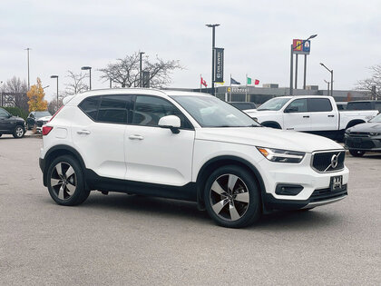 used 2020 Volvo XC40 car, priced at $28,275