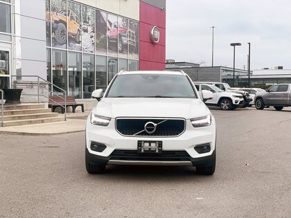 used 2020 Volvo XC40 car, priced at $28,275