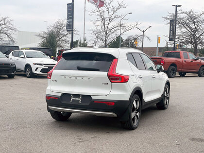 used 2020 Volvo XC40 car, priced at $28,275