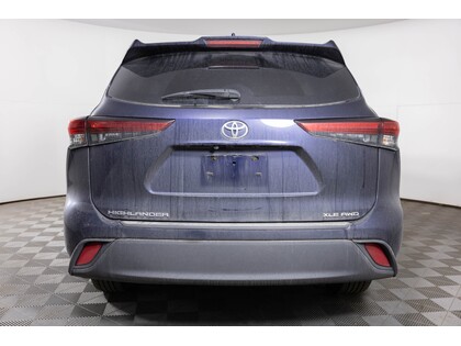 used 2020 Toyota Highlander car, priced at $35,998