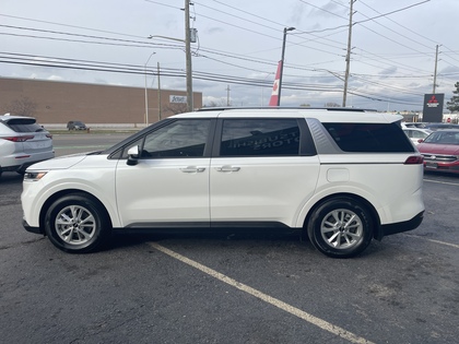 used 2024 Kia Carnival car, priced at $42,950