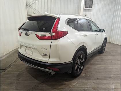 used 2017 Honda CR-V car, priced at $29,104