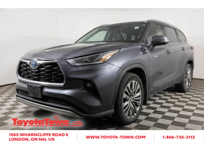 used 2020 Toyota Highlander Hybrid car, priced at $52,998