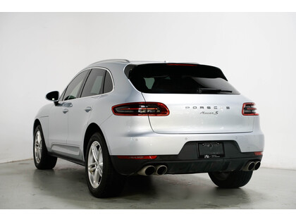 used 2017 Porsche Macan car