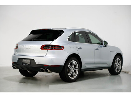 used 2017 Porsche Macan car