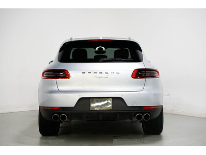 used 2017 Porsche Macan car