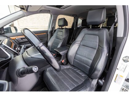 used 2018 Honda CR-V car, priced at $27,988