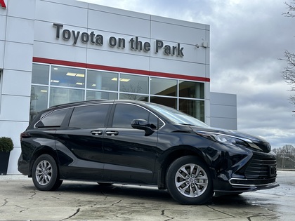 used 2024 Toyota Sienna car, priced at $59,595