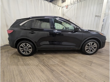 used 2020 Ford Escape car, priced at $24,998